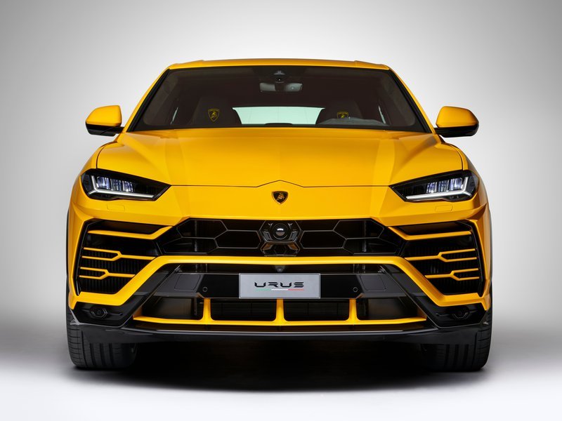 Lamborghini Urus anteriore