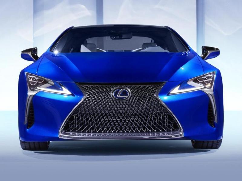 Lexus LC Hybrid fronte