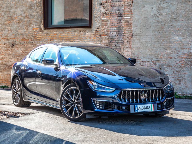 Maserati Nuova Ghibli anteriore