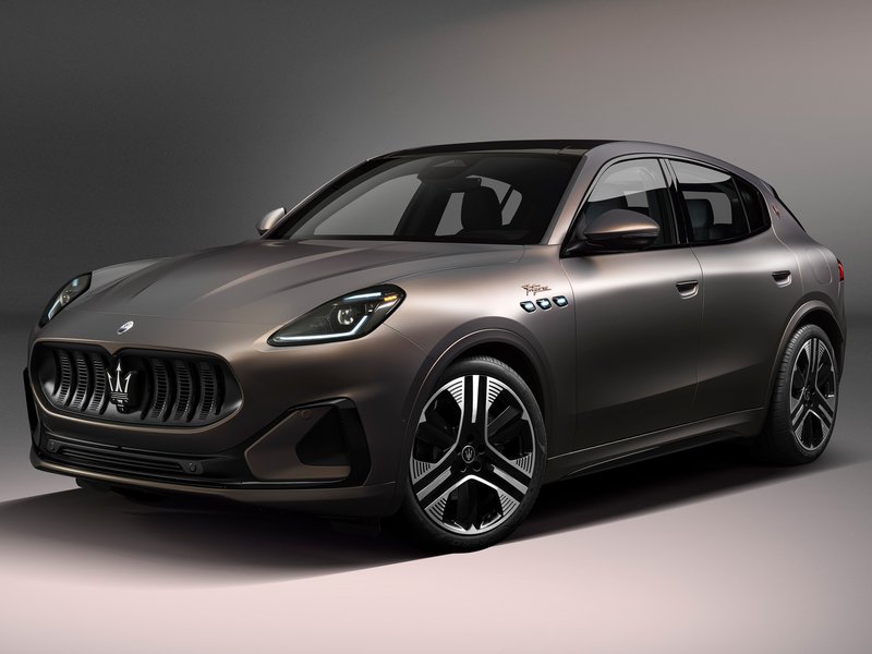 Maserati Grecale Folgore anteriore