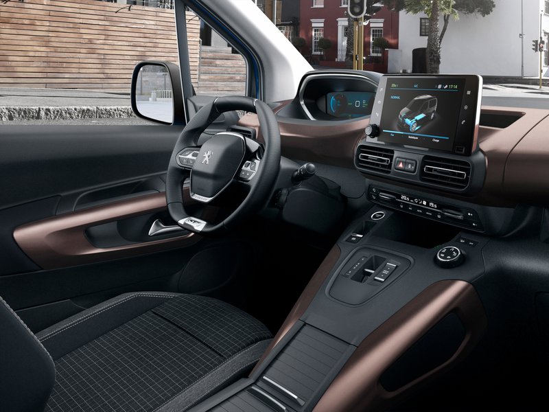 Peugeot e-Rifter interni