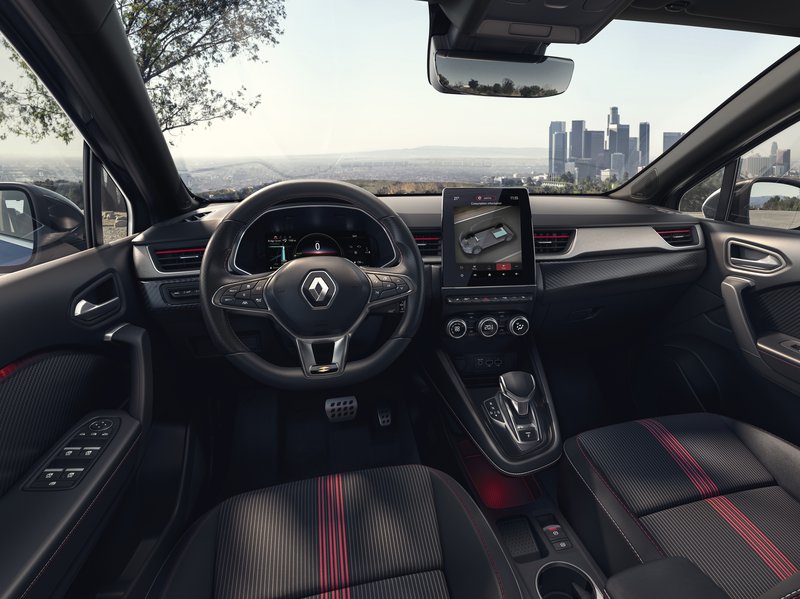 Renault Captur E-Tech hybrid interni