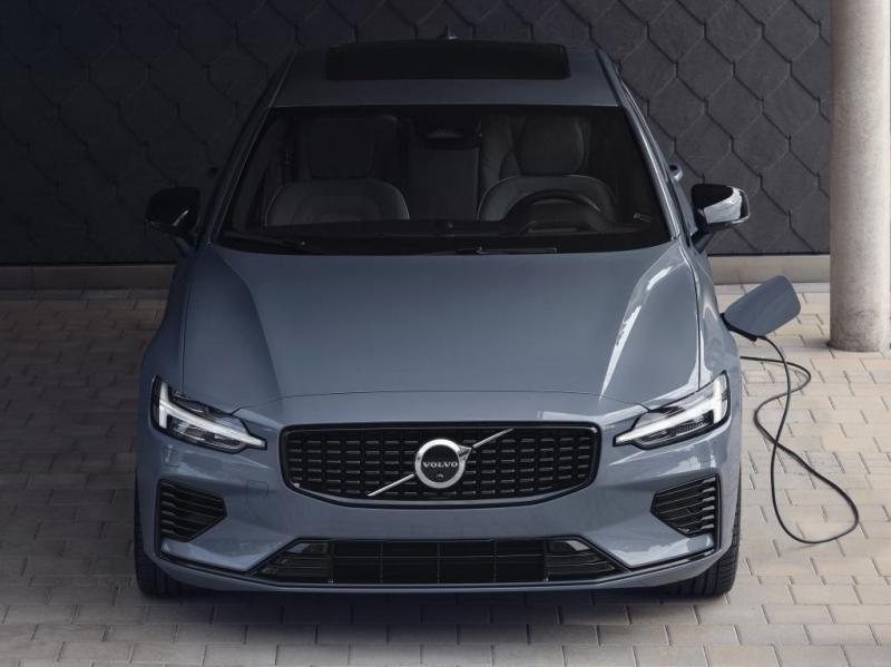 Volvo S60 Recharge frontale